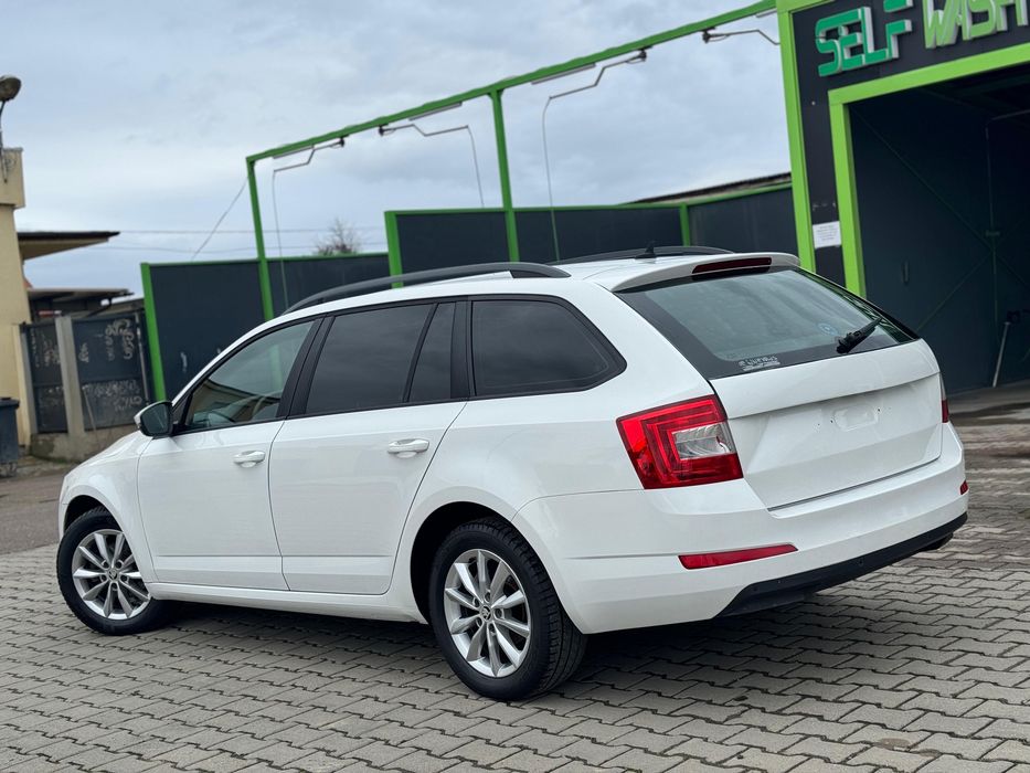 SKODA Octavia 2014 — imagine 4