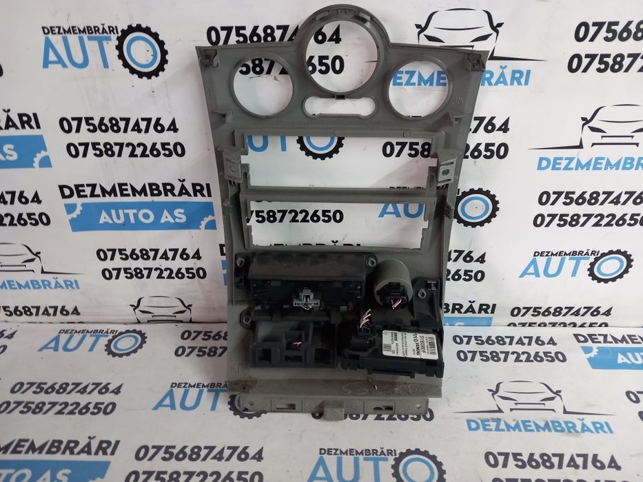 Contact Renault Megane 2 2008