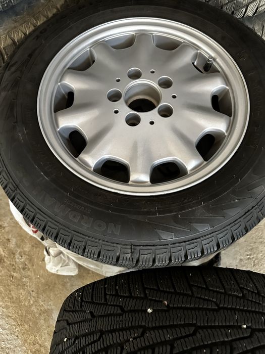 Диски с резиной нокиян