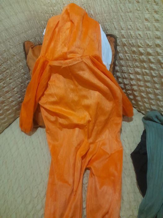 Bolalar uchun kastyum