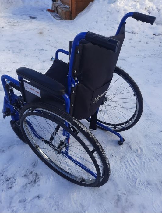 Инвалидная коляска