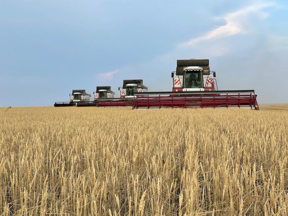 Продам комбайн акрос и вектор
