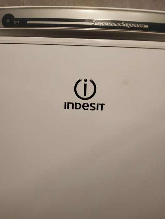 Холодильник indesit sb185