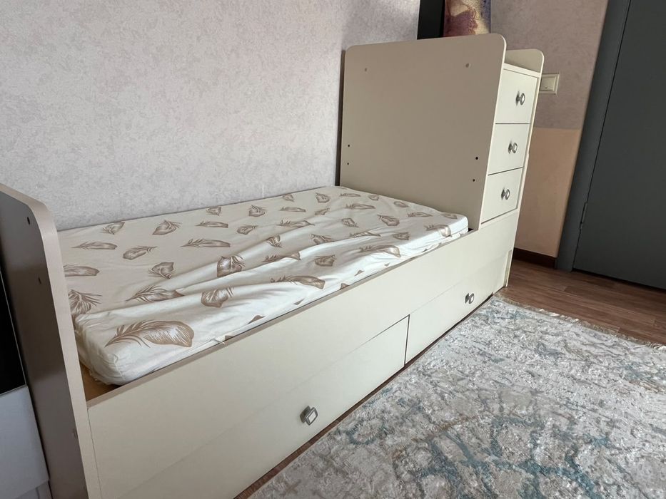 Спальная гарнитура