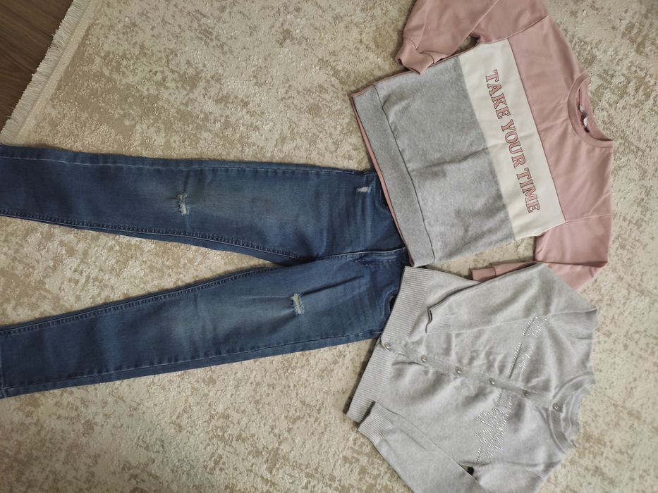 Продам пакет вещей на девочку