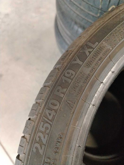4бр. летни гуми 225/40/19 Semperit