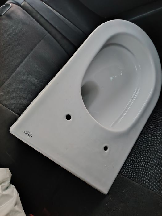 Конзолна тоалетна чиния Groe