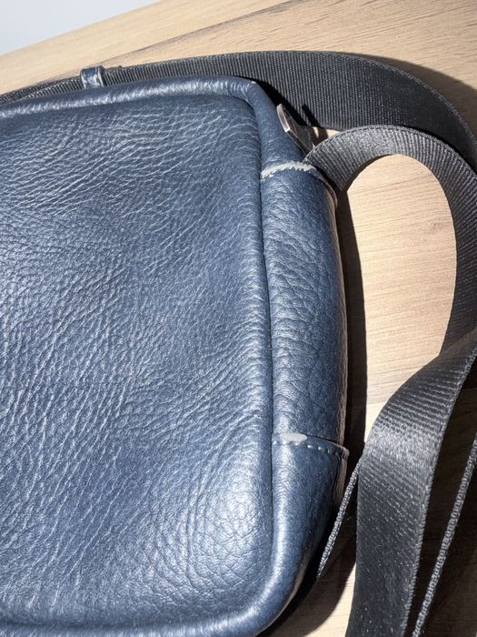 Продаю б/у борсетку Armani Exchage