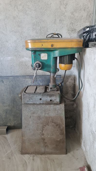 Vand masina găurit g 13