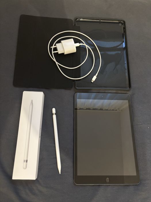 Ipad generatia 9 + Apple Pencil ORIGINAL + huse