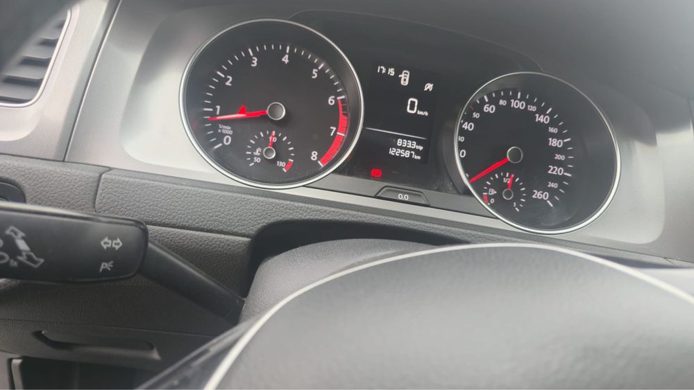 VOLKSWAGEN Golf 2015 — imagine 5
