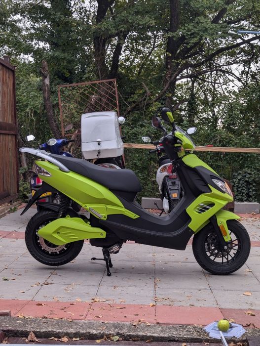 Scuter electric efun Lipo 2.4 kw. NOU autonomie 100km+-