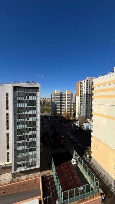 Продам 1 комн кв. 73*m2 в Астане около парка