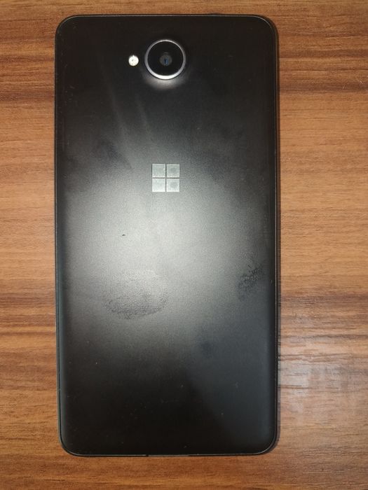 Vând Microsoft Lumia 650 dual SIM
