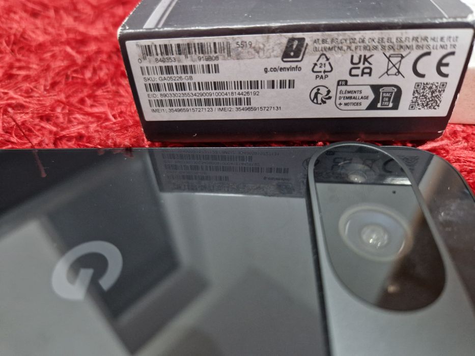 -Google Pixel 9, Nou, 128Gb, 12Ram, 10 cicluri incarcare, Negru, bat: