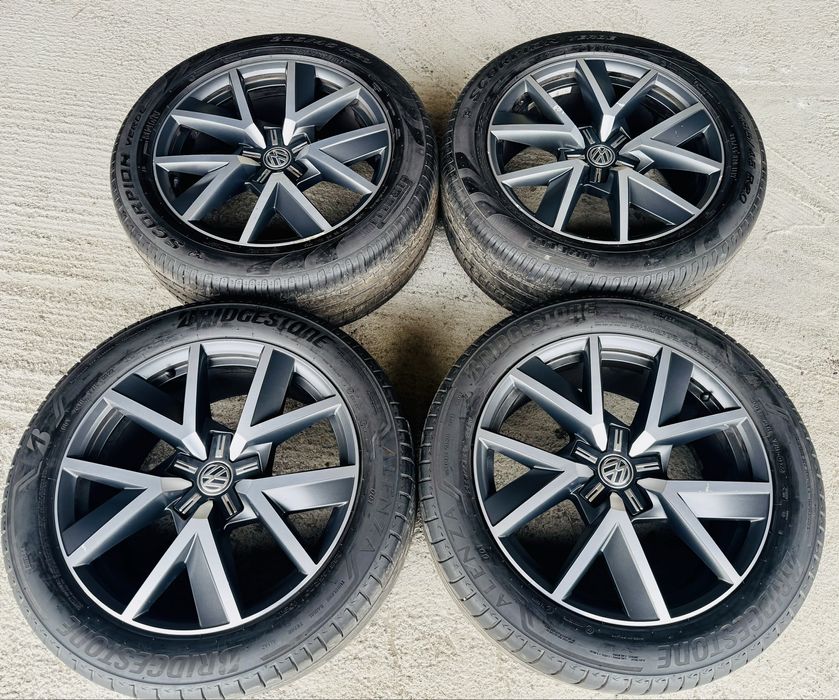 Jante Touareg R20 Braga CR III Originale de vara