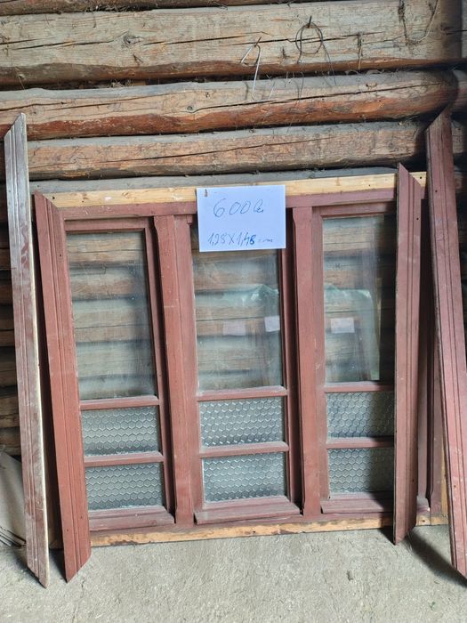 Ferestre și uși de vînzare