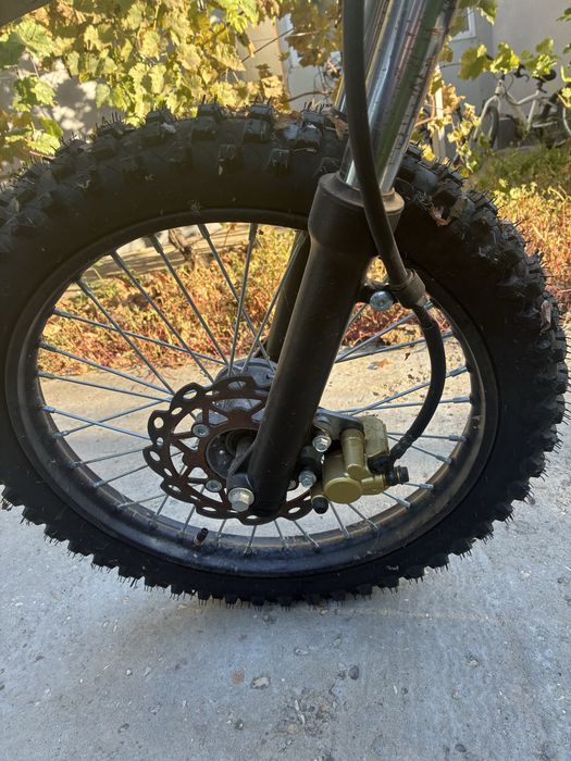 Vând motocicletă copii