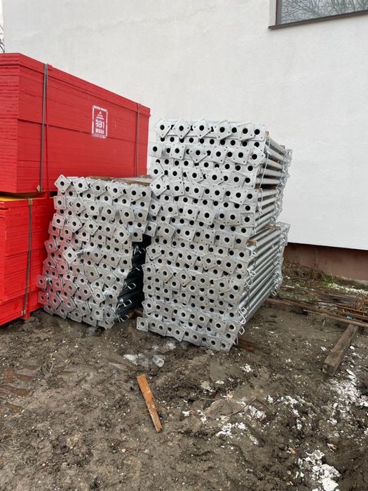 Popi metalici italia 2m 3,6m stalp planseu cofraje doka lana schela