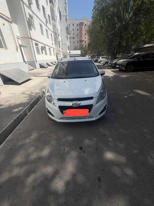 Йили 2020  2 3 жойида петно бор
