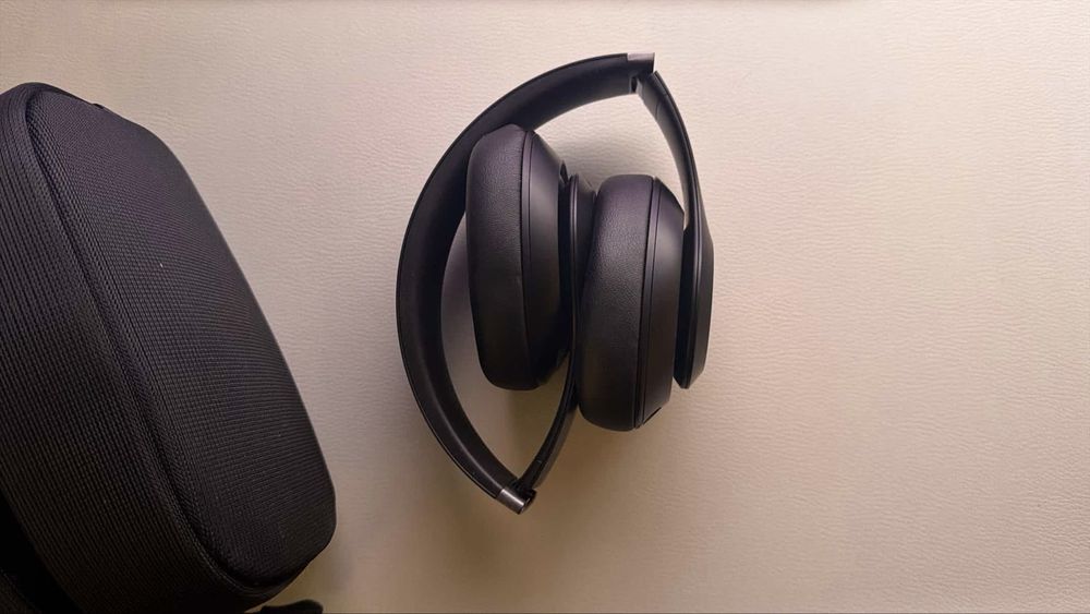 Beats Studio Pro - Black