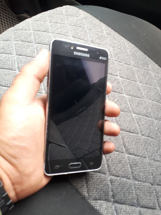 Samsung j2 8G IMEI регистрацыядан уткан