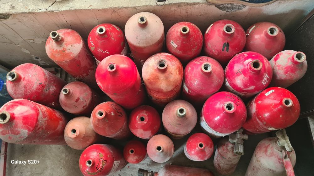 Балоны пустые от огнетушителя