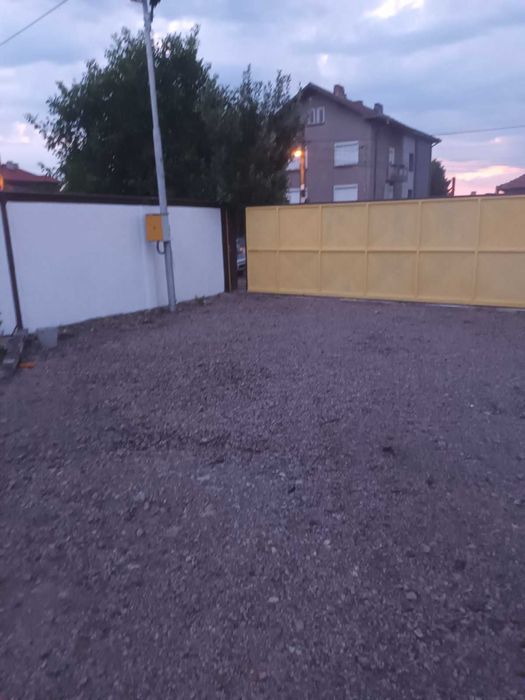 Дава се под наем Склад в с. Горни Богров, Област София-град - 600 кв.м за 1020 € - Снимка #1