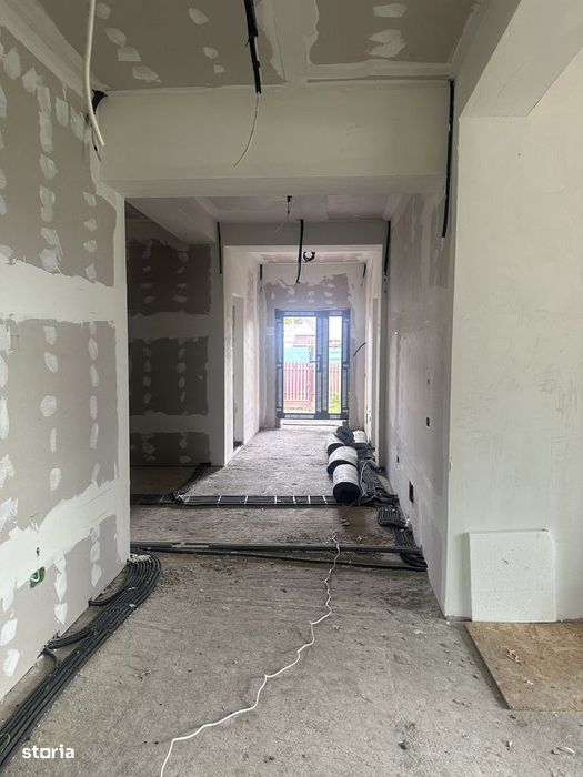 Campina - Cartier Rezidențial - casa noua - teren 950mp - 325000 Euro