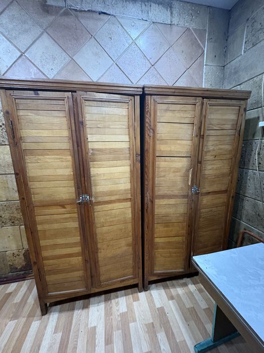 Продам шкафы хорошее состояние