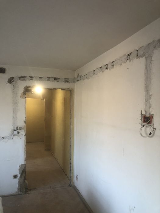 Electrician,execut lucrari de refacere instalatie electrica