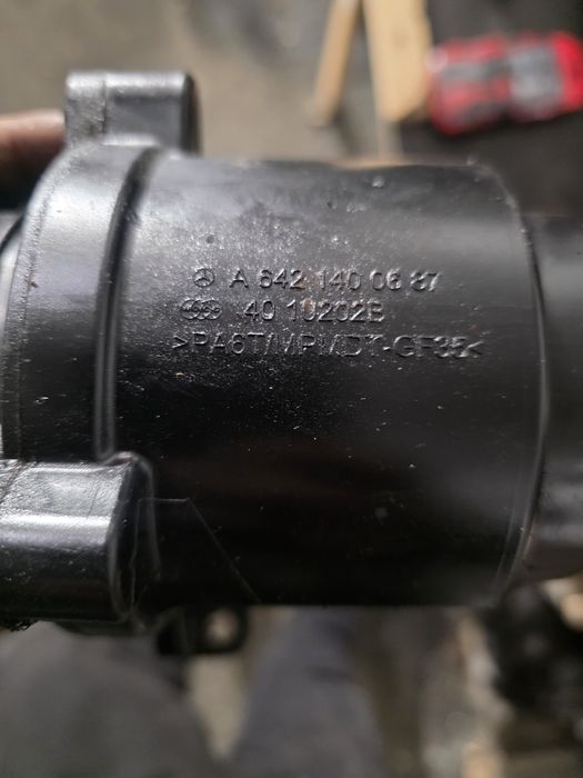 Шумозаглушител за Mercedes om 642 V6 320 CDI