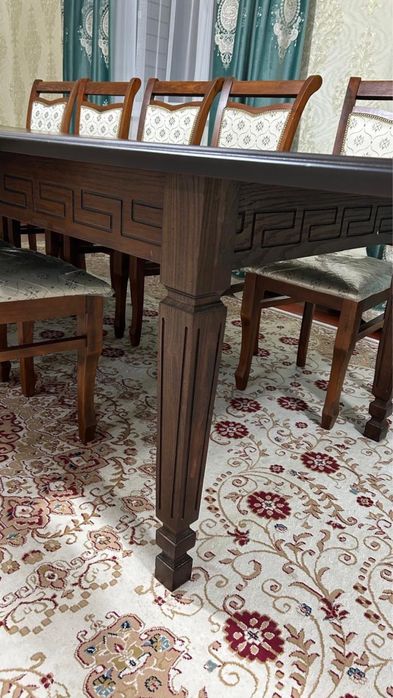 Продам стол со стульями