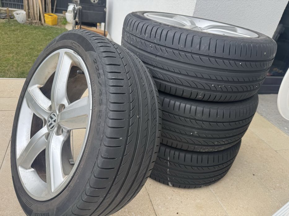 Roti 17” VW Passat B6 cauciucuri Pirelli