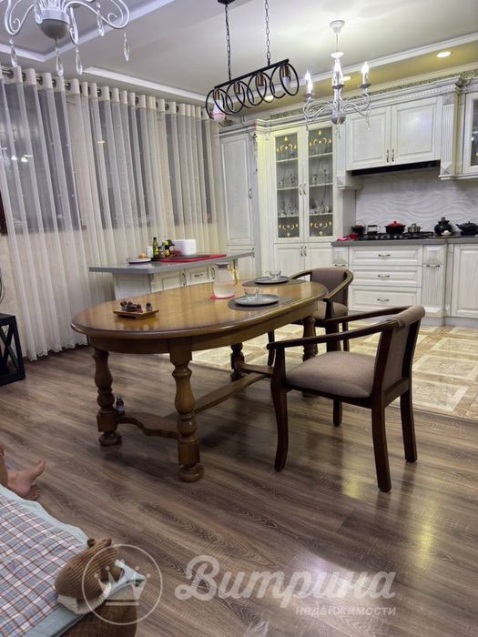 3-х комнатный коттедж, с ремонтом отличная локация