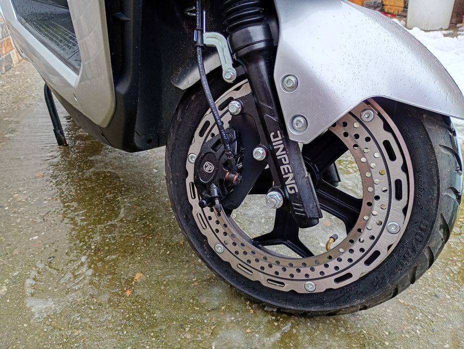 Vând scuter electric