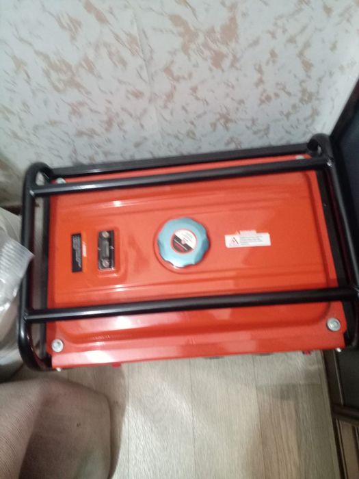 Бензиновый генеретор Honda