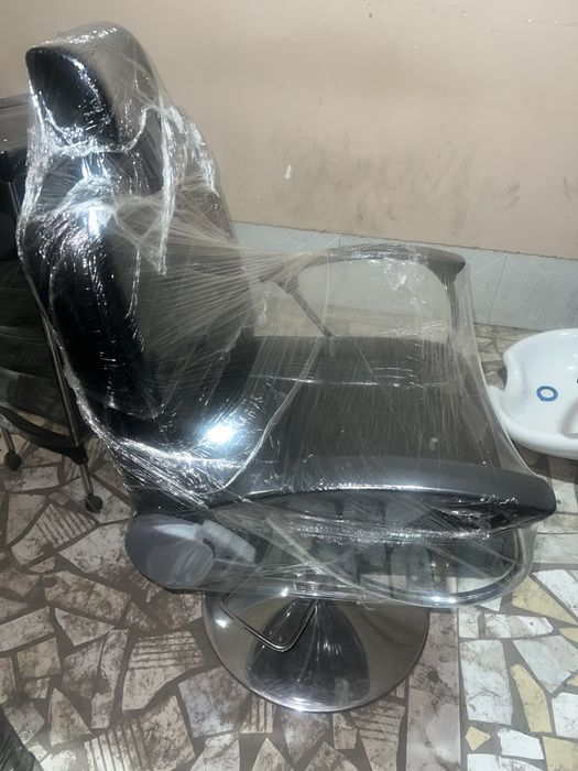 Barbershop uchun To‘liq 3 ta dona Komplekt (Kreslo + Aravacha)