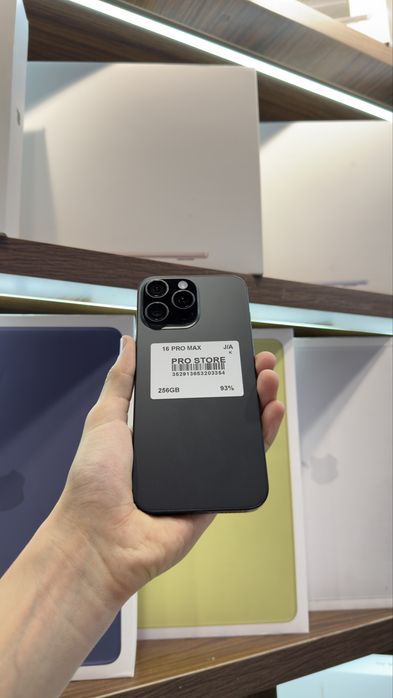 iphone 16 pro max naxtka