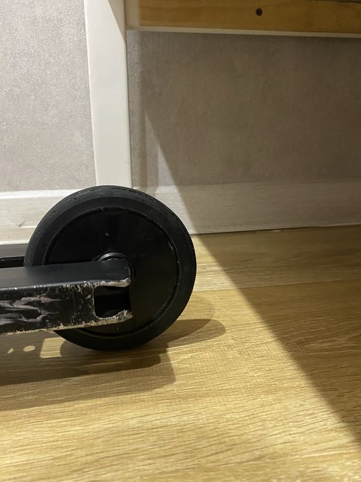 Продам запчасти на самокат трюковой