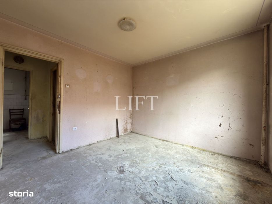 Apartament de 2 camere, 50mp, etaj intermediar, Zona Noua