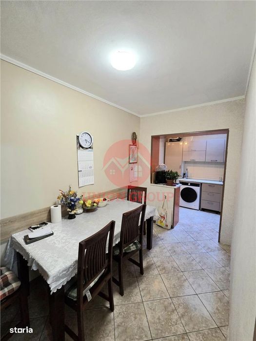 Apartament 4 Camere in Vila, Curte si Intrare Separata, Zona Andrei Sa