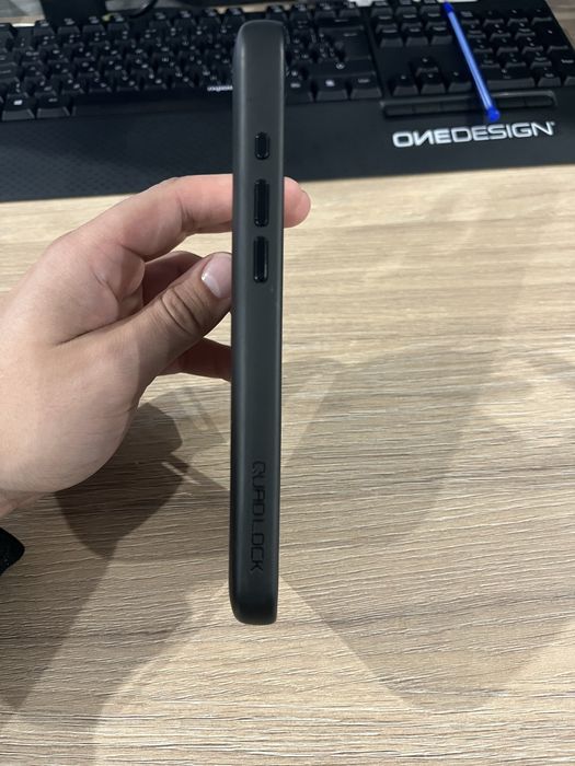 Quad Lock калъф за Iphone 16 Pro Max