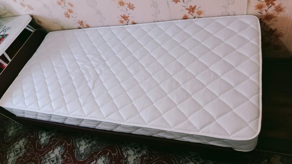 Продам матрас 90*200