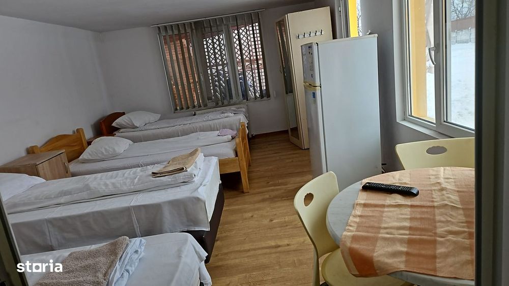 De închiriat apartament cu 2 camere, mobilat si utilat – zona centrală — fotografia 3