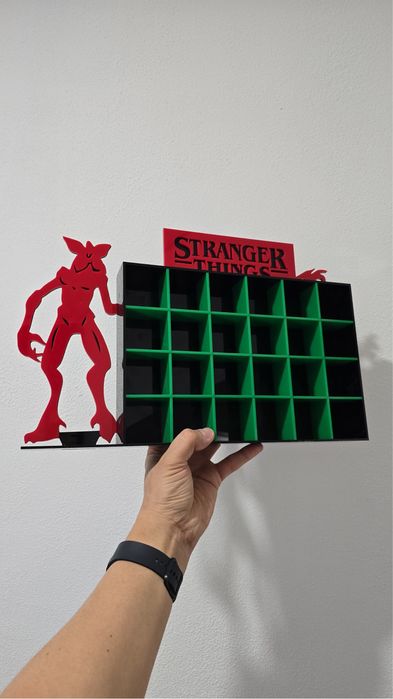 Полка для фигурок STRANGER THINGS