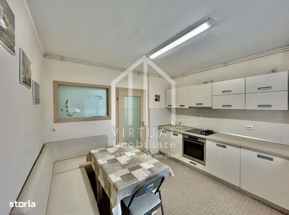 Apartament 3 camere, 80 mp + balcon, decomandat - Terezian