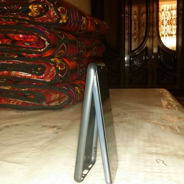 Samsung a13 4/64 karobkasi bor