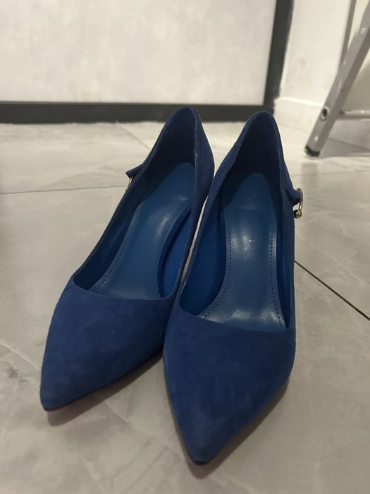 Туфли синие и красные вечерние