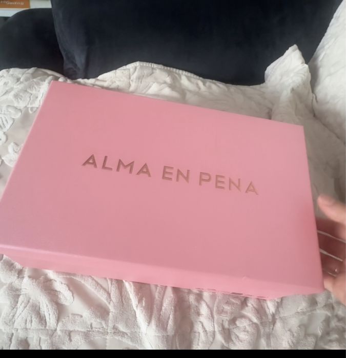 Sandale cu toc Alma en Pena